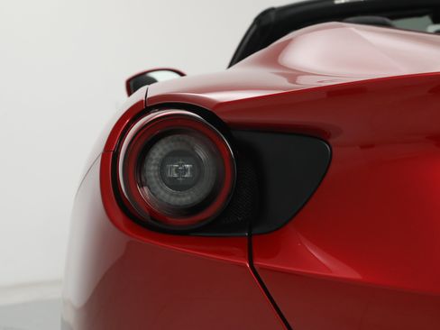 Certified 2023 Ferrari Portofino M RWD image 21