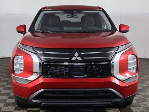 New 2026 Mitsubishi Outlander ES FWD image 10