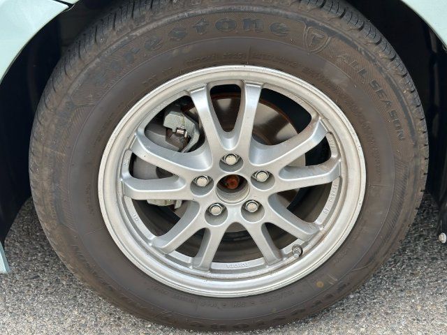 Used 2018 Toyota Prius Two w/ Prius Two Safety Plus Package FWD image 16
