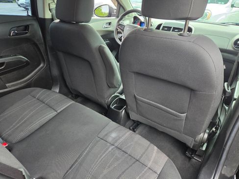 Used 2015 Chevrolet Sonic LT FWD image 22