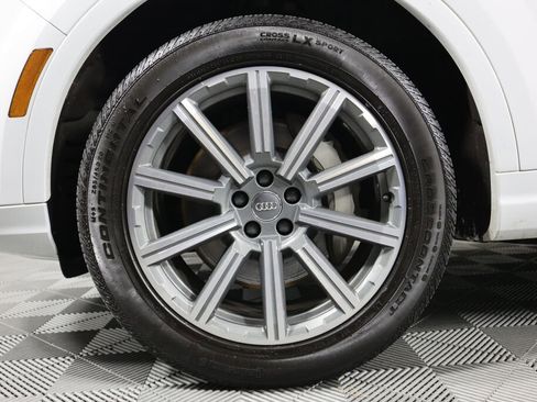 Used 2018 Audi Q7 3.0T Prestige w/ Prestige Package image 9