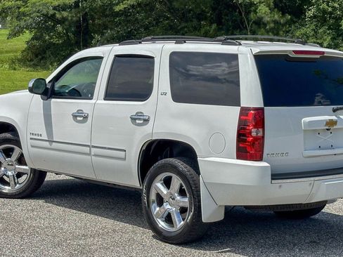 Used 2013 Chevrolet Tahoe LTZ image 18