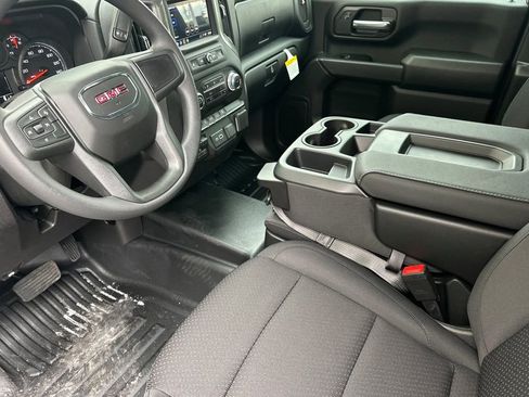 New 2026 GMC Sierra 2500 Pro w/ Convenience Package AWD/4WD image 8