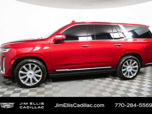 Used 2021 Cadillac Escalade Premium Luxury w/ Driver Assist Tech Package AWD/4WD image 29
