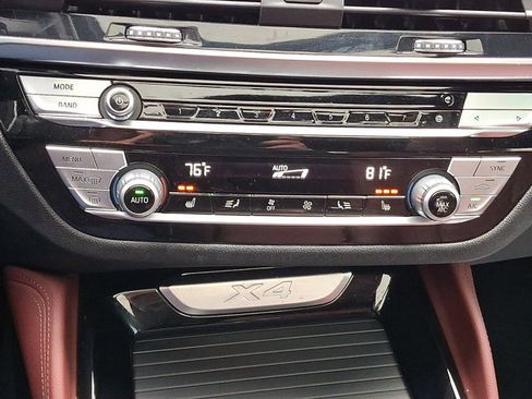 Used 2021 BMW X4 xDrive30i w/ M Sport Package image 16