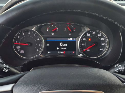 Used 2024 GMC Terrain SLT image 26