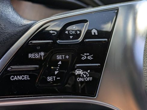 Certified 2022 Mercedes-Benz C 300 Sedan image 12