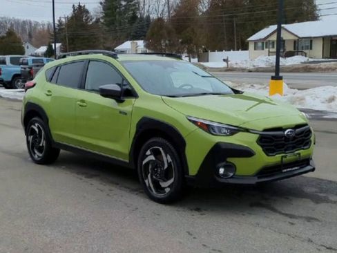 Used 2026 Subaru Crosstrek 2.5i Limited w/ Crosstrek Mirror Package image 2