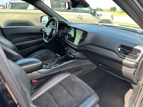 Used 2022 Dodge Durango GT RWD image 34