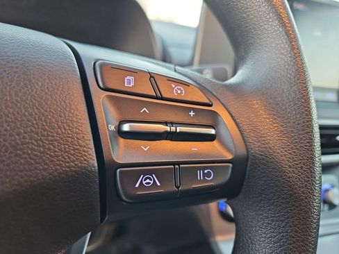 Certified 2023 Hyundai Kona SE w/ Cargo Package image 22