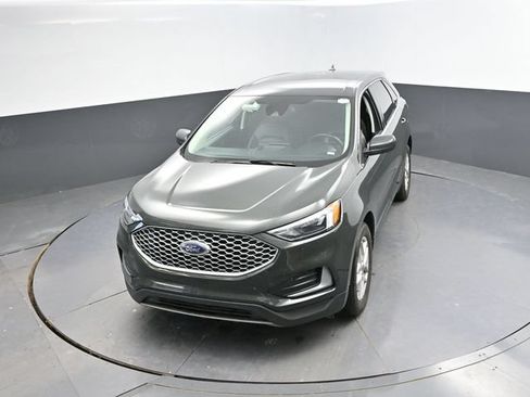 Used 2024 Ford Edge SEL AWD/4WD image 37