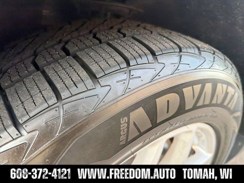 Used 2024 Ford Edge SEL AWD/4WD image 26