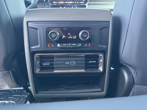 Used 2025 GMC Hummer EV 3X AWD/4WD image 13