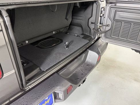 New 2026 Jeep Wrangler Willys AWD/4WD image 38