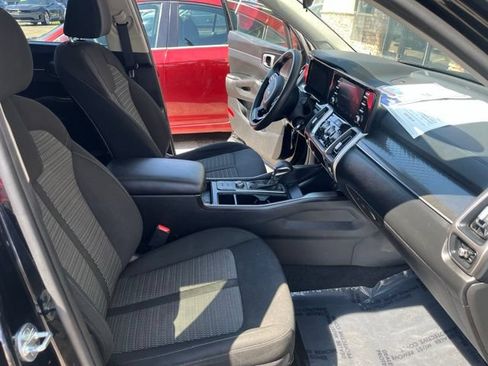 Used 2022 Kia Sorento LX AWD/4WD image 37