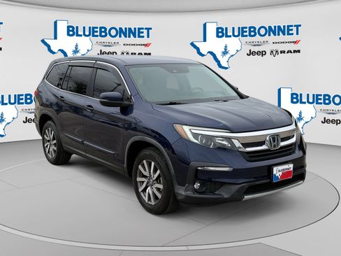 Used 2019 Honda Pilot EX image 3
