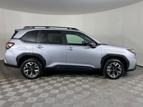 New 2026 Subaru Forester Premium image 5