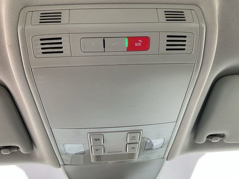 Used 2025 Volkswagen Taos S FWD image 28