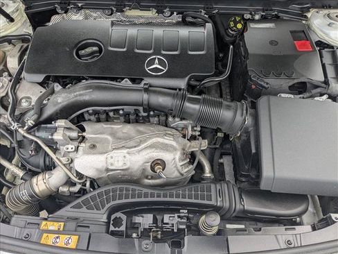 Used 2020 Mercedes-Benz CLA 250 image 23