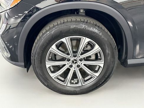 Certified 2026 Mercedes-Benz GLC 300 image 28