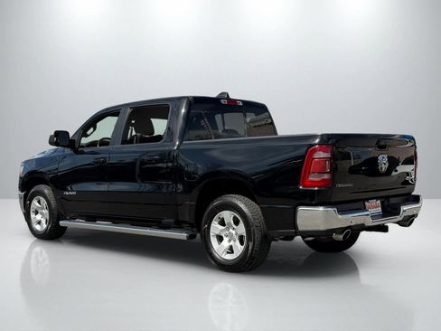 Used 2022 RAM 1500 Big Horn AWD/4WD image 4