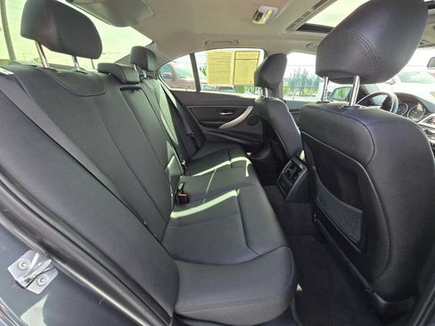 Used 2014 BMW 320i Sedan RWD image 12