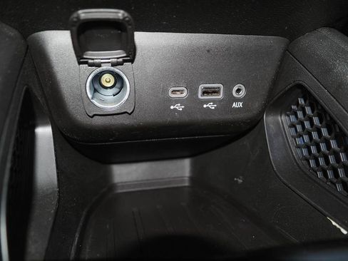 Certified 2023 Chevrolet TrailBlazer LT w/ LPO, Blackout Package FWD image 14