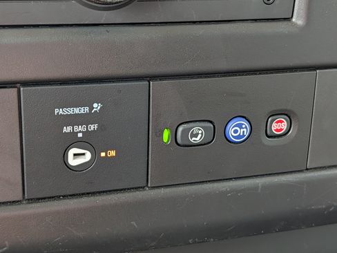 Certified 2025 Chevrolet Express 2500 w/ Driver Convenience Package RWD image 22