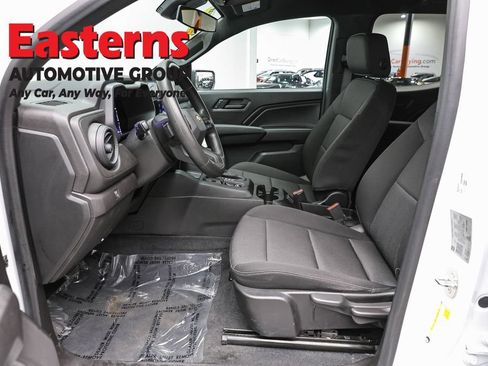 Used 2023 Chevrolet Colorado W/T RWD image 13