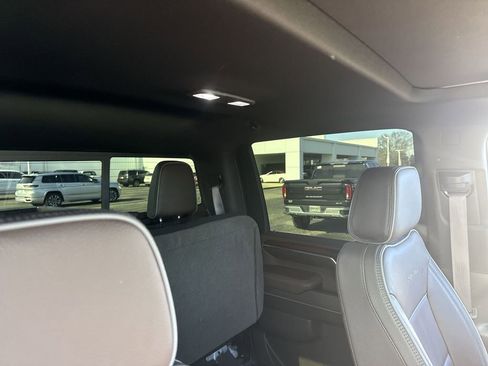 Certified 2025 GMC Sierra 2500 Denali w/ Max Trailering Package image 14