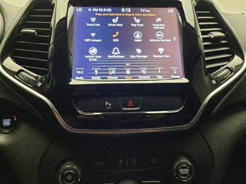 Used 2019 Jeep Cherokee Limited FWD image 25