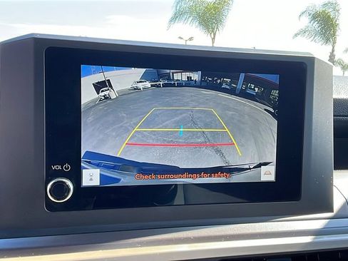 Certified 2025 Toyota Tacoma TRD Sport image 22