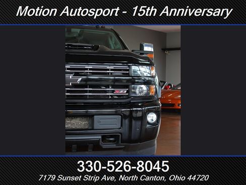Used 2019 Chevrolet Silverado 2500 LTZ w/ Midnight Edition AWD/4WD image 6