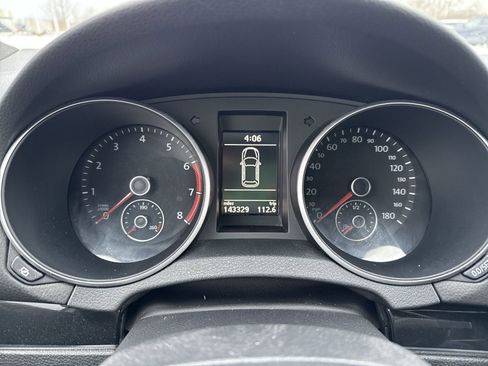 Used 2011 Volkswagen GTI 4-Door image 15