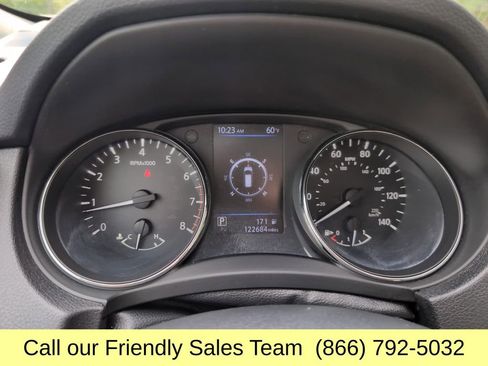 Used 2018 Nissan Rogue SL w/ Premium Package AWD/4WD image 17