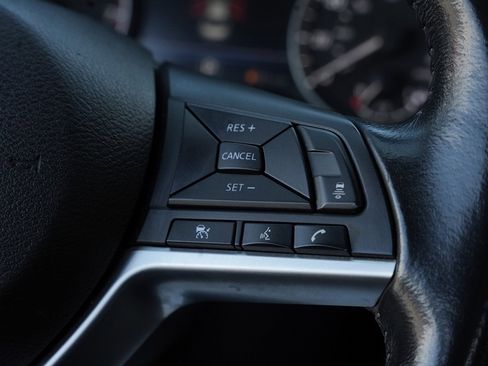 Used 2021 Nissan Sentra SV image 25