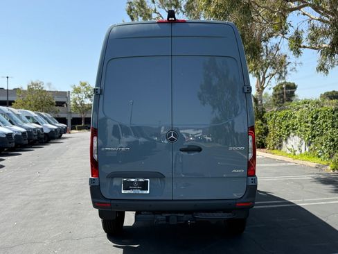 New 2026 Mercedes-Benz Sprinter 2500 image 13