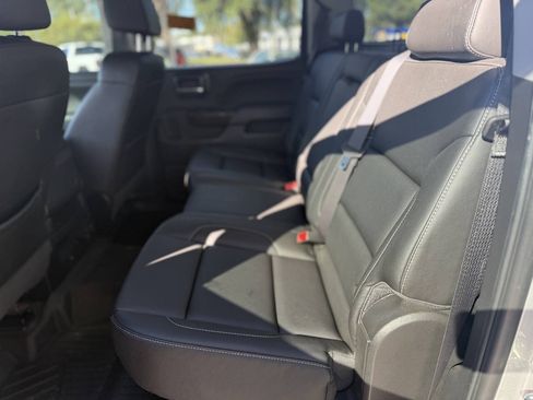 Used 2018 GMC Sierra 1500 SLT RWD image 10