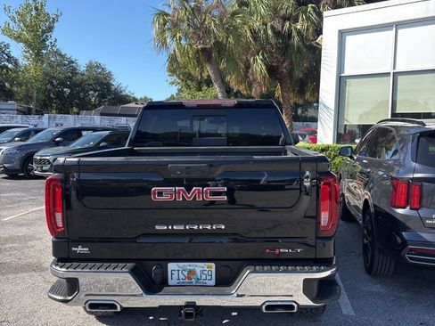 Used 2021 GMC Sierra 1500 SLT w/ SLT Premium Plus Package AWD/4WD image 8