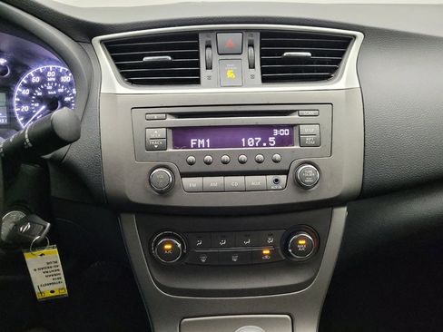 Used 2014 Nissan Sentra S FWD image 25