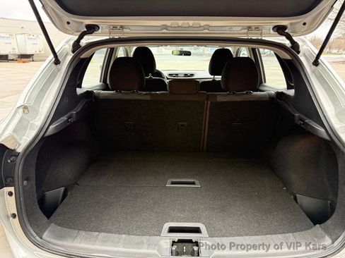 Used 2017 Nissan Rogue Sport SV image 18