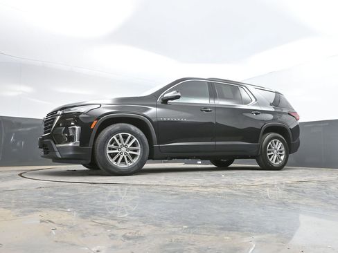 Used 2023 Chevrolet Traverse LT AWD/4WD image 35
