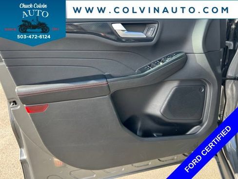 Certified 2025 Ford Escape ST-Line Select AWD/4WD image 14