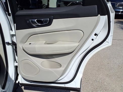 Certified 2024 Volvo XC60 B5 Plus w/ Protection Package Premier image 14