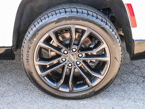 Used 2024 Jeep Grand Wagoneer L Series II w/ Quick Order Packagew 28T image 10