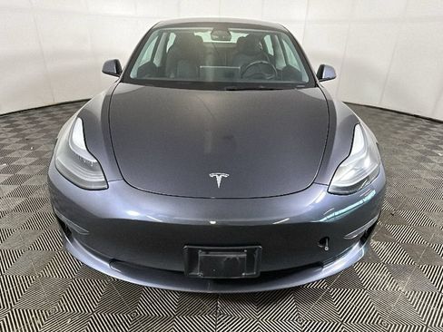 Used 2023 Tesla Model 3 Standard Range RWD image 7