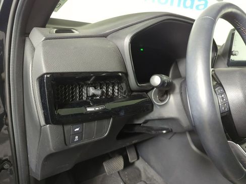 Certified 2023 Honda CR-V Sport Touring image 27