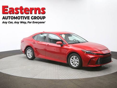 Used 2025 Toyota Camry LE FWD image 48
