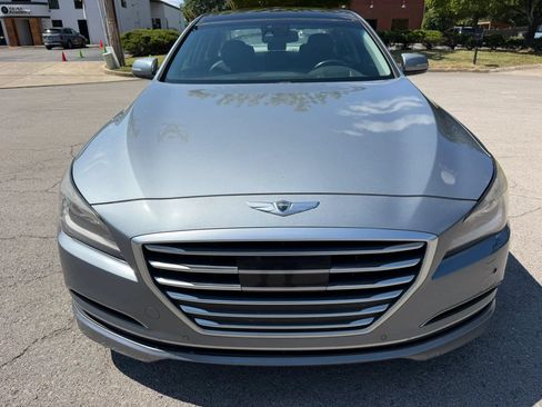 Used 2015 Hyundai Genesis 3.8 w/ Option Group 04 RWD image 9