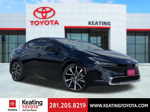 New 2026 Toyota Prius Plug-In Hybrid image 1